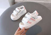 Sandales tendance pour bébé : chaussures antidérapantes à semelles souples