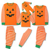 Pyjamas familiaux assortis en costumes d'Halloween